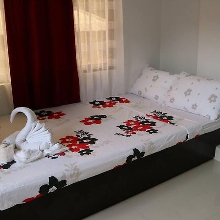 Chelle'S Apartelle-Inn El Nido Exteriör bild