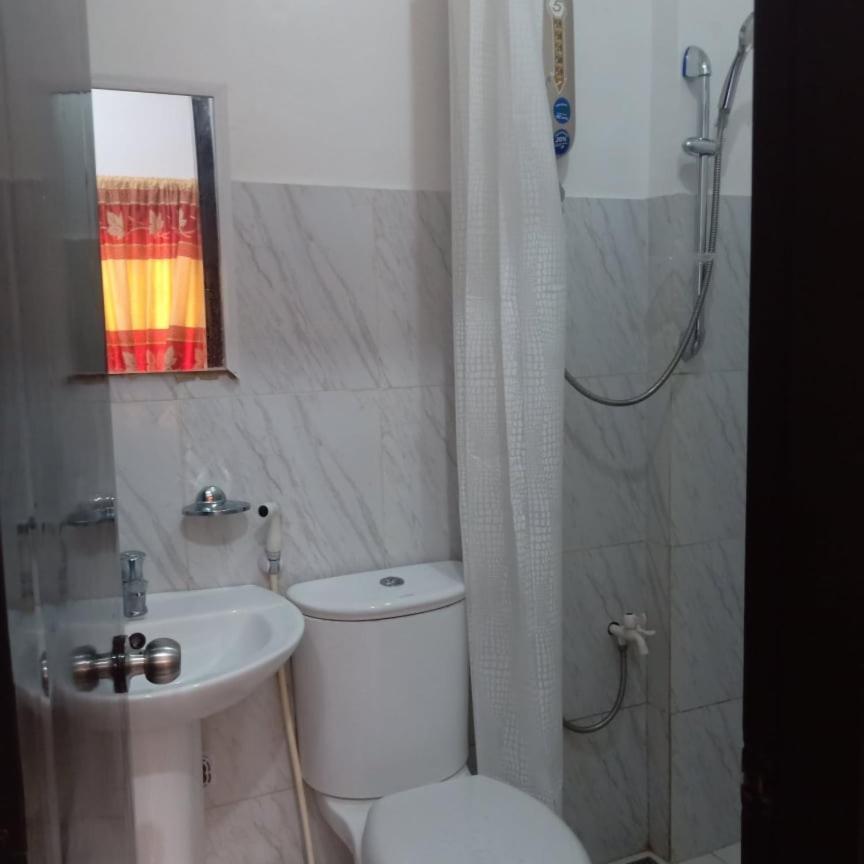 Chelle'S Apartelle-Inn El Nido Exteriör bild
